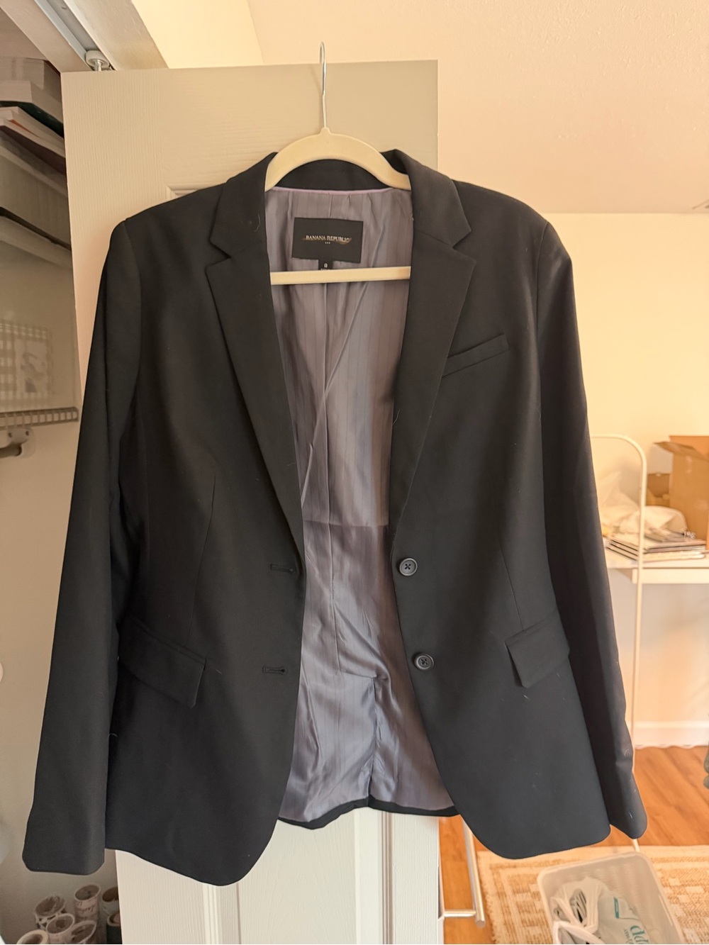Woman’s banana republic Black Blazer - Classic Two-Button Jacket